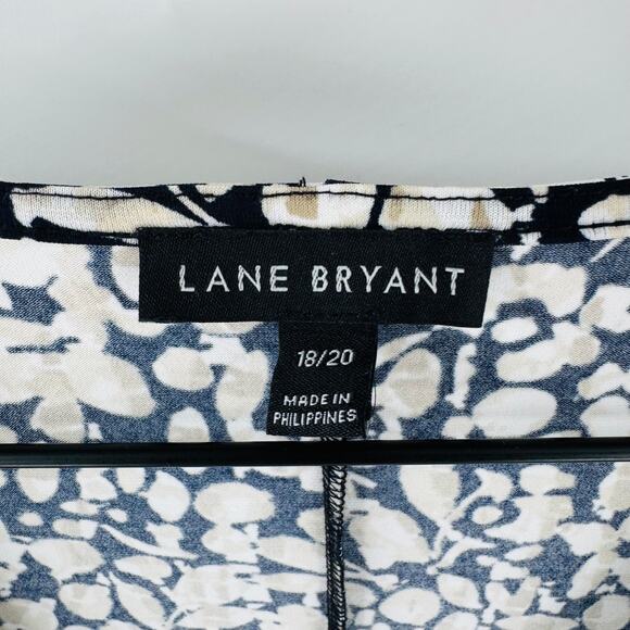 Lane Bryant Black White Floral Wrap Maxi Dress Women’s Plus Size 18/20 - Picture 3 of 9